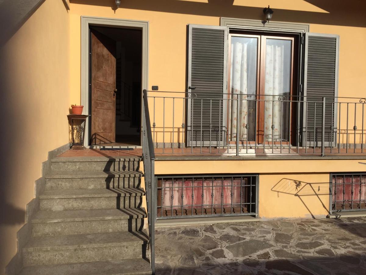 Mancini Michela Alloggio Uso Turistico Apartment อาชิเลีย ภายนอก รูปภาพ