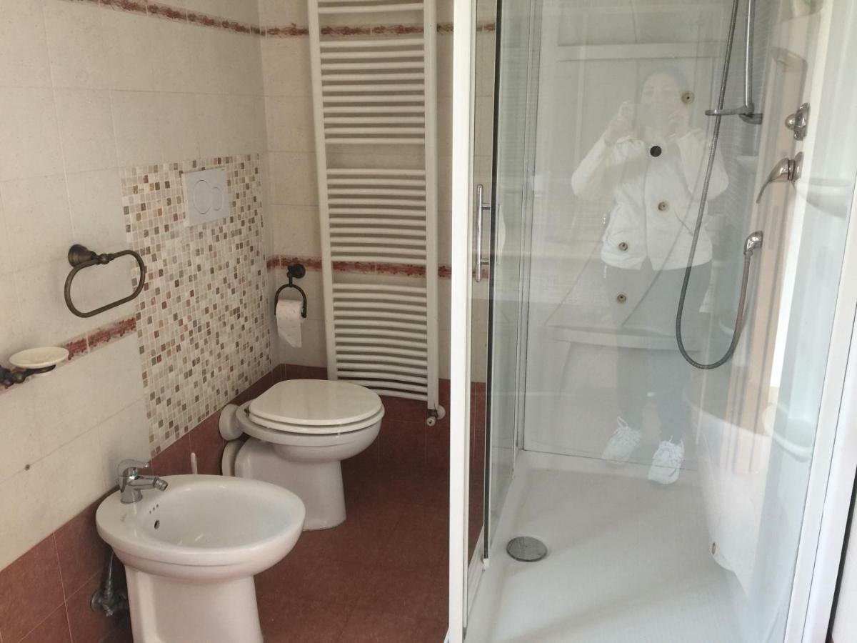 Mancini Michela Alloggio Uso Turistico Apartment อาชิเลีย ภายนอก รูปภาพ